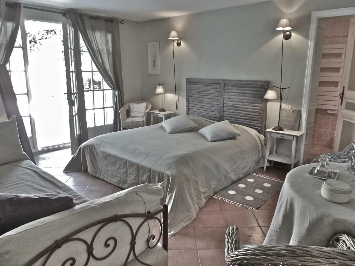 Les Taillades Les Chambres Des Taillades المظهر الخارجي الصورة